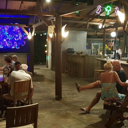 Adeng-Adeng Bungalows Gili Meno Εξωτερικό φωτογραφία