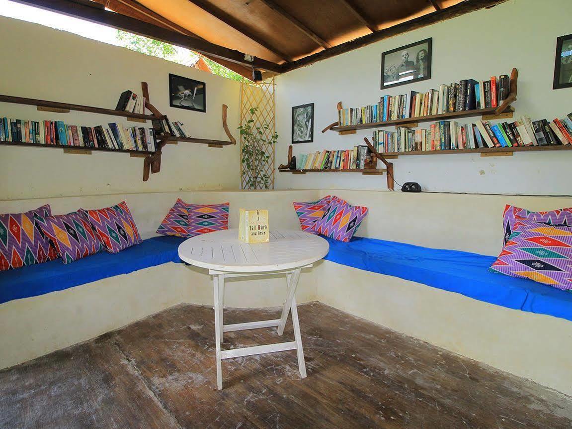 Adeng-Adeng Bungalows Gili Meno Εξωτερικό φωτογραφία